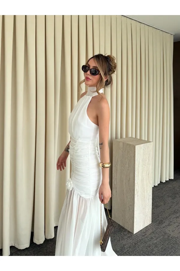 Beyaz Gül Detaylı Şifon Elbise - 2485