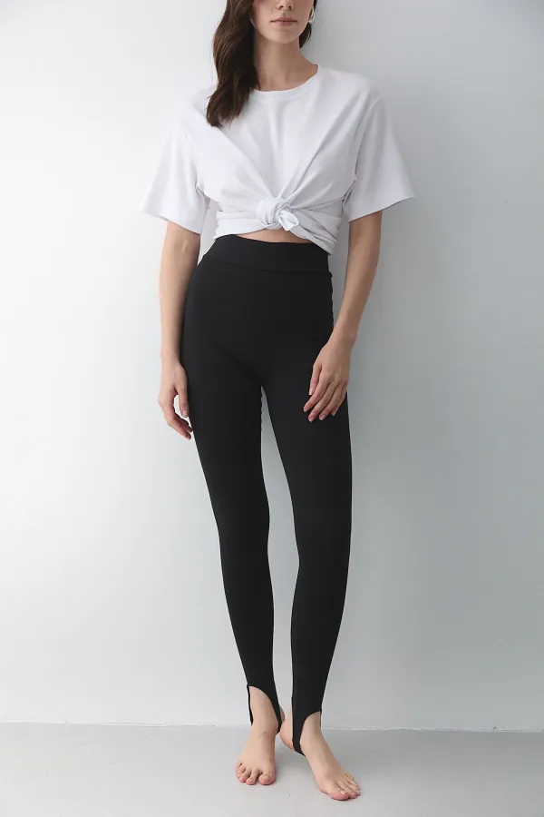 Black Ankle-Slip Leggings - 251159 Black Ankle-Slip Leggings - 251159