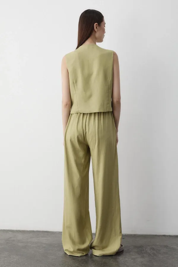 Ensemble gilet en mousseline kaki à 3 lacets