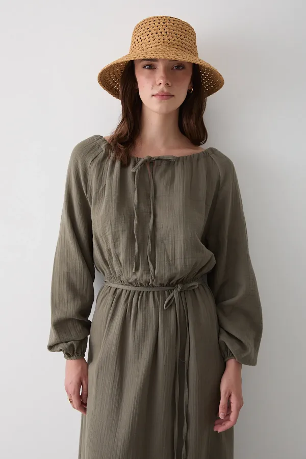 Çağla Bağlama Detaylı Müslin Elbise - 2004