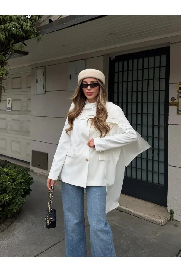 Beyaz Gold Düğmeli Şallı Ceket - 9721
