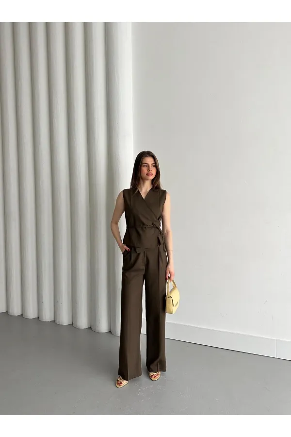 Ensemble gilet et pantalon croisé marron