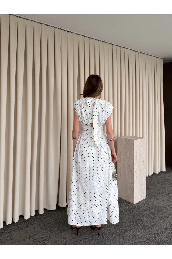 Ekru Vatkalı Puantiyeli Elbise - 2607