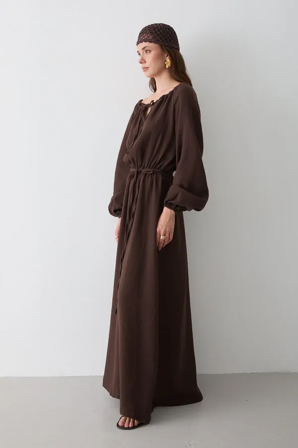 Robe en mousseline marron avec détail de nœud - 2004