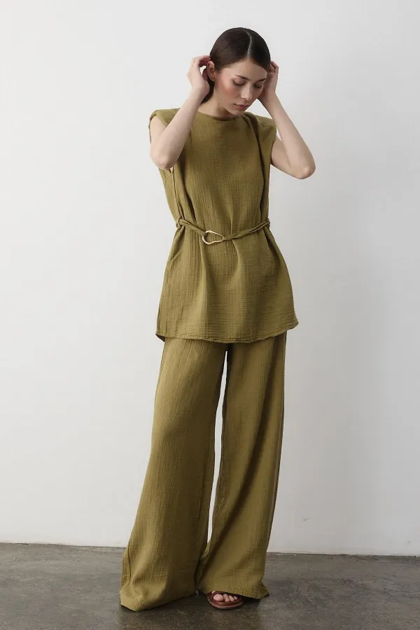 Haki Aksesuar Detaylı İkili Takım