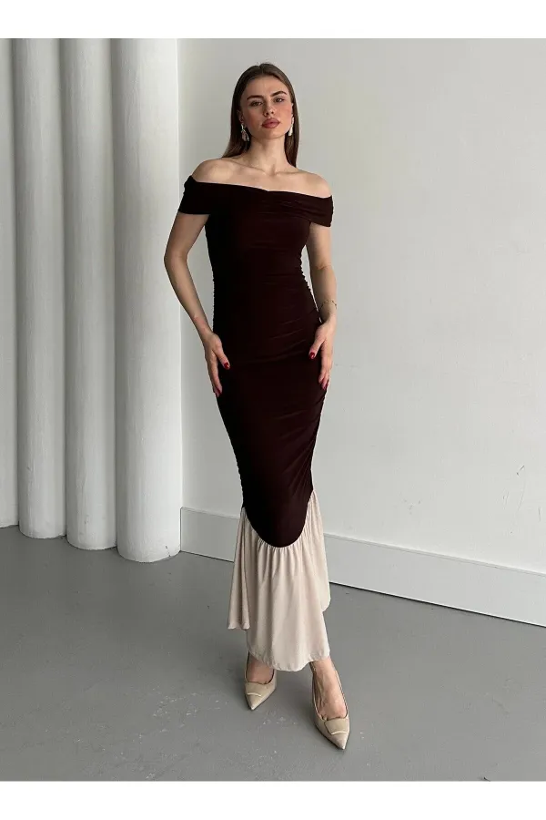 Kahverengi Kayık Yaka Fırfırlı Elbise - 4798