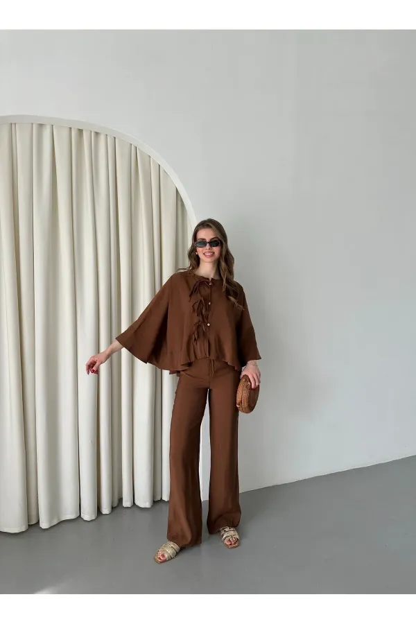 Ensemble chemisier et pantalon marron avec détails de surpiqûres au col - 9002