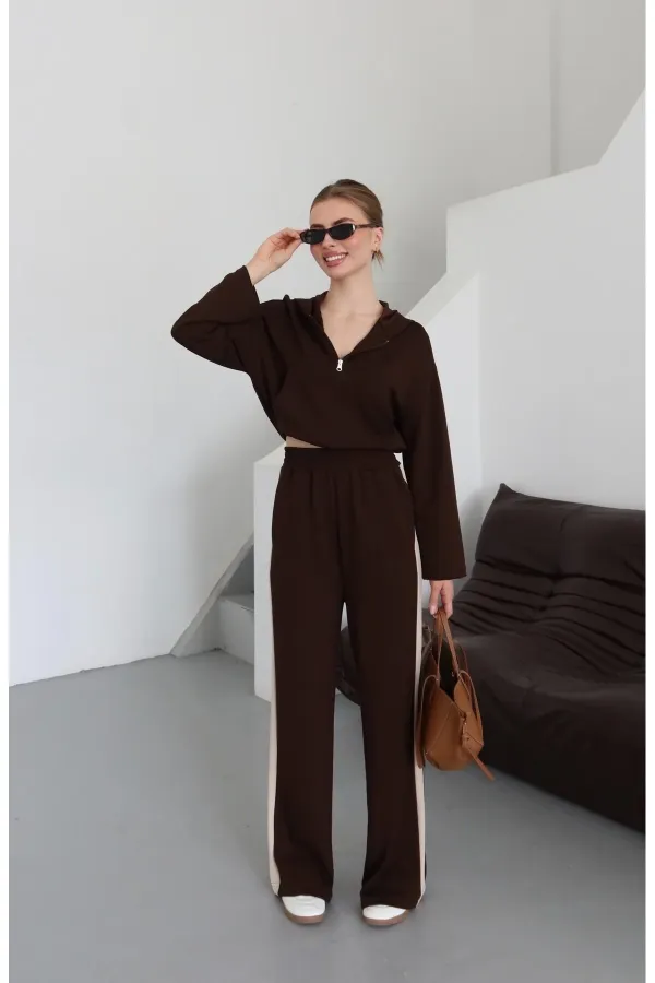 Ensemble à capuche marron avec garniture - 8569