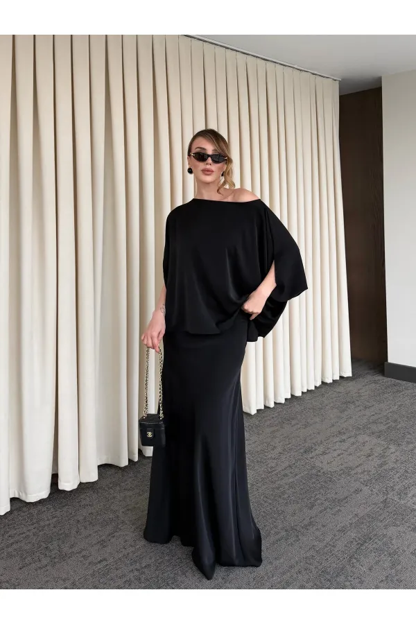 Siyah Omuz Drapeli Saten Bluz Etek Takım - 8005