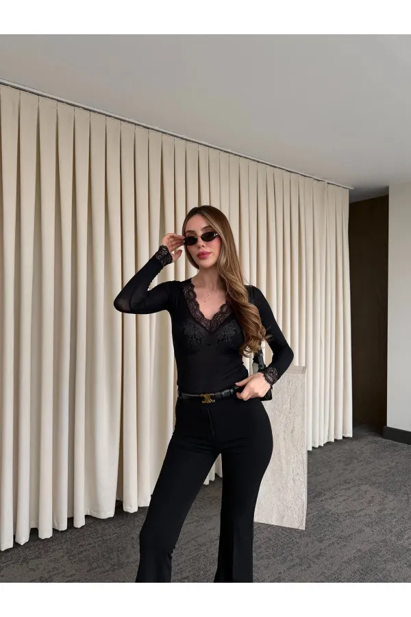 Black Cashmere Textured Blouse with Lace Detail and V-Neck - 1727