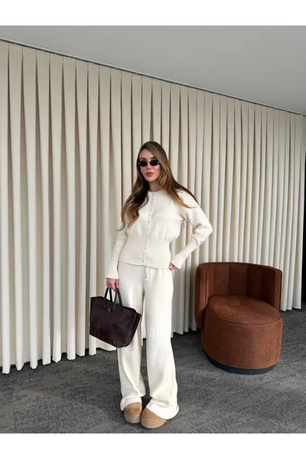 Off-white snap-button knit set - 904