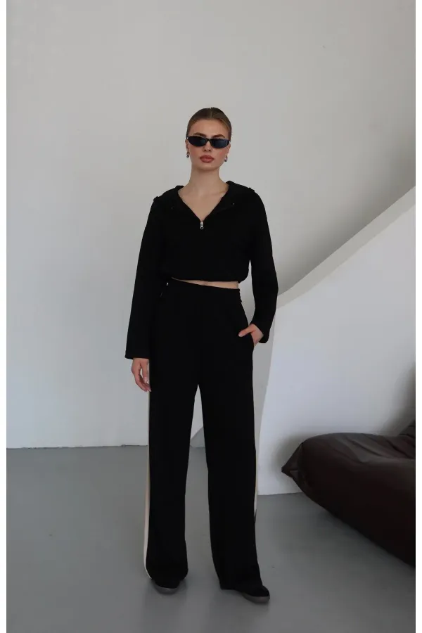 Ensemble noir à capuche et garnitures - 8569