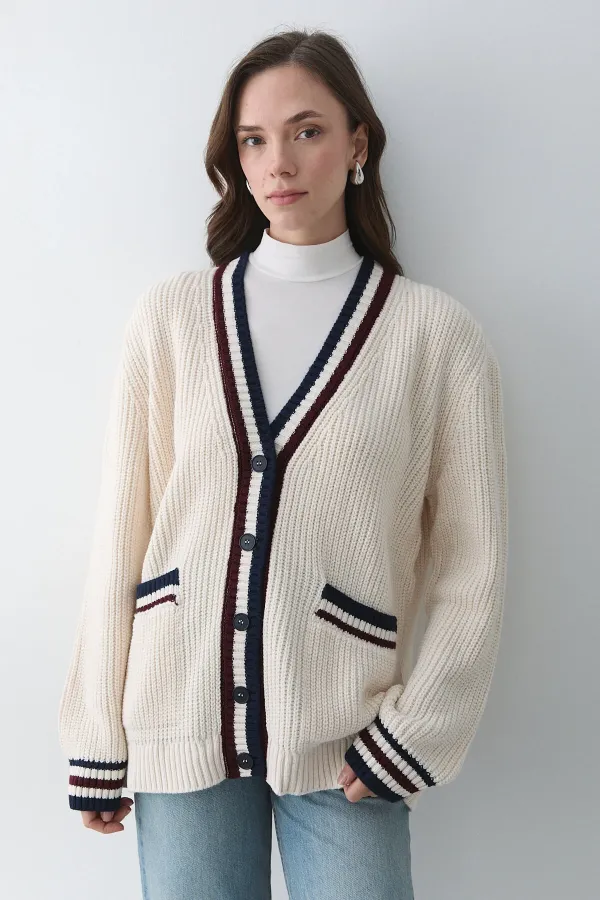 Gilet couleur crème et bordeaux avec poches - 241143