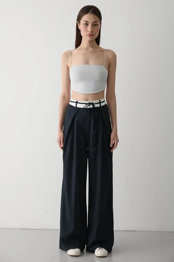 Pantalon de créateur bleu marine avec ceinture à cordon - 3576