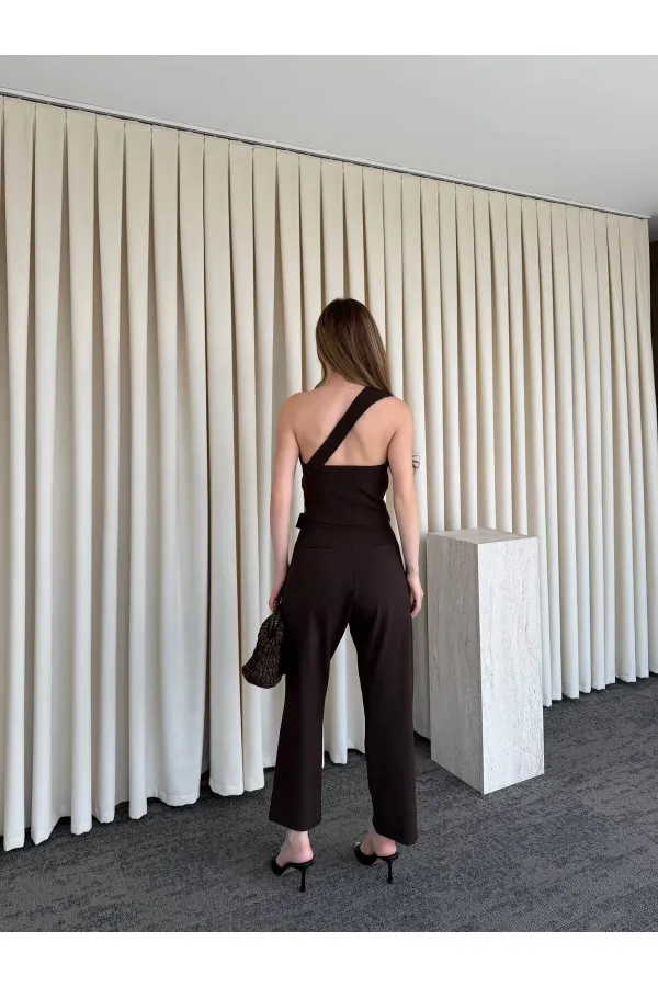 Acı Kahve Tek Omuz Tasarım Yaka Bluz Pantolon Takım - 8003