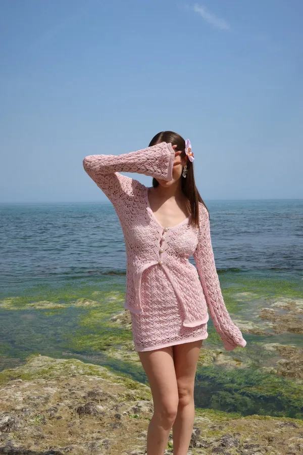 Ensemble cardigan et jupe à boutons en perles roses - 7221