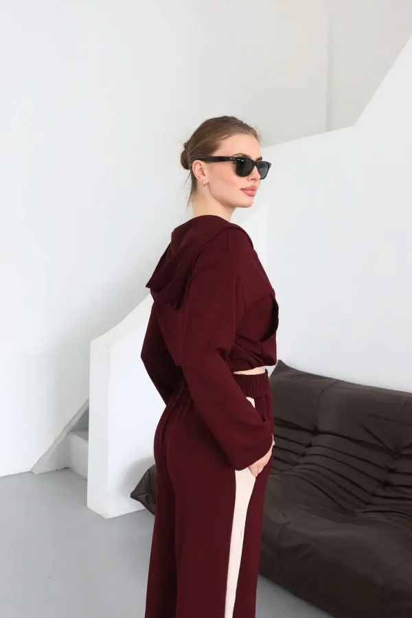 Ensemble bordeaux à capuche et garniture - 8569