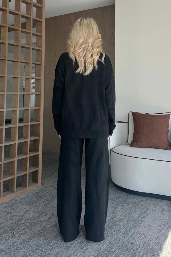 Ensemble pull à col roulé noir en maille côtelée - 4671