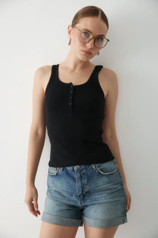 Black Front Buttoned Tank Top - 251001