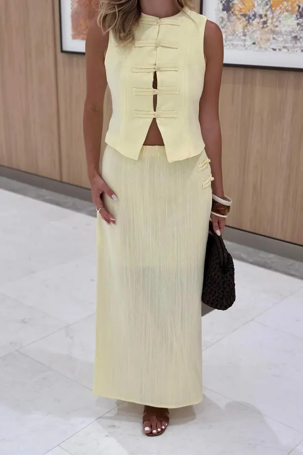 Sarı Brit Detaylı Yelek Etek Takım