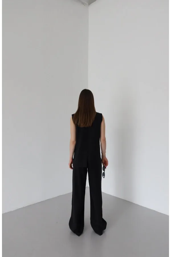 Siyah Siyah Düğmeli Yelek Pantolon Takım