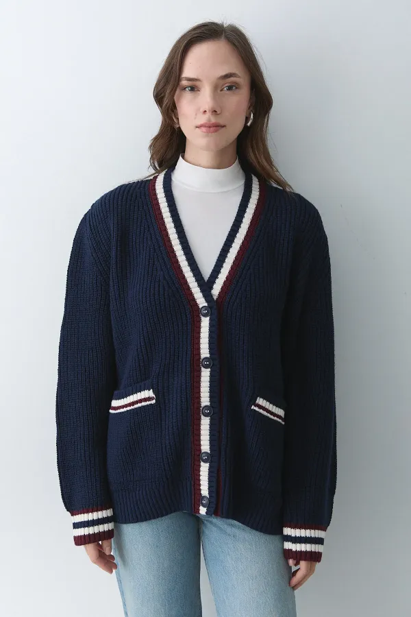 Gilet bleu marine et bordeaux à poches - 241143