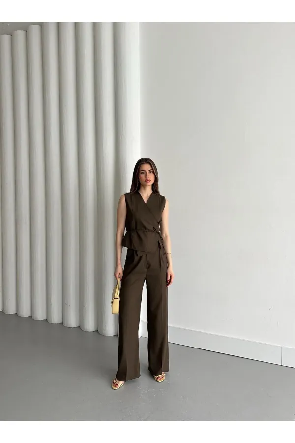 Ensemble gilet et pantalon croisé marron