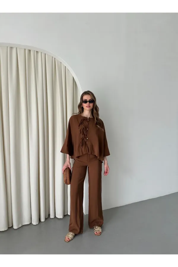 Ensemble chemisier et pantalon marron avec détails de surpiqûres au col - 9002