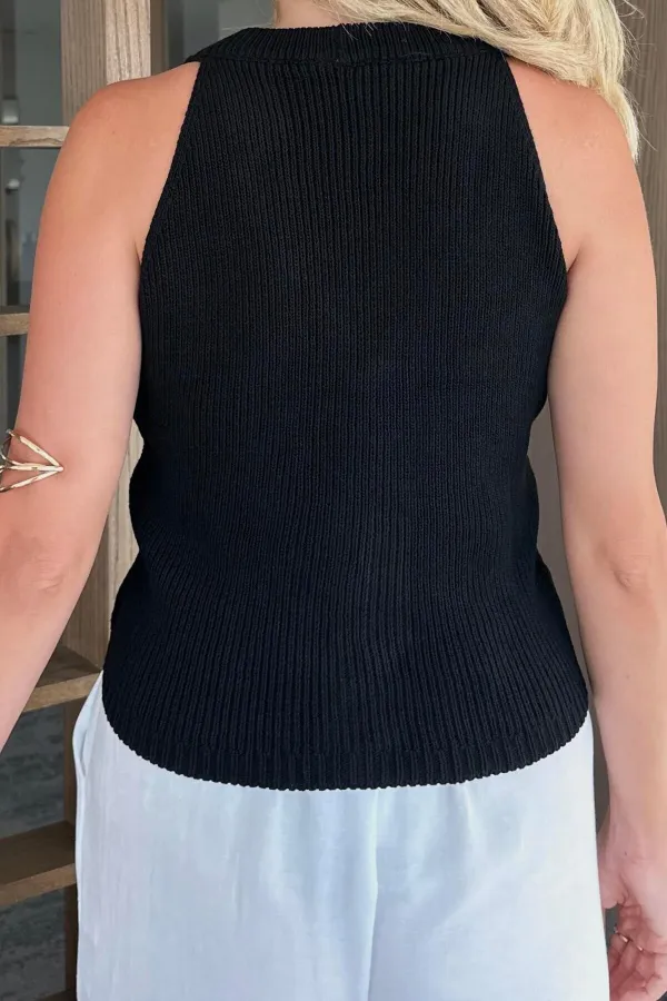 Siyah 4 Düğmeli Yelek