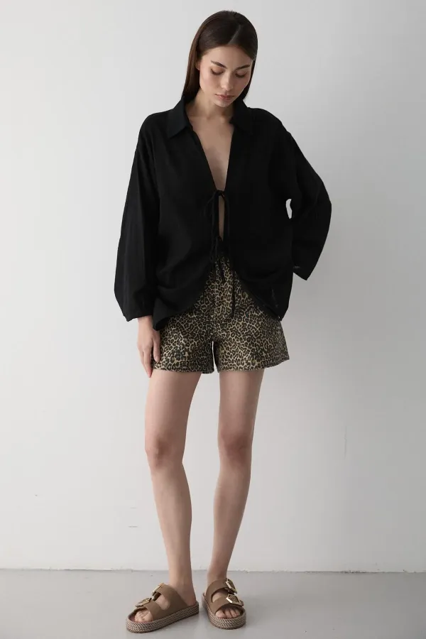 Black 100% Cotton Linen Kimono Blouse with Lace Detail