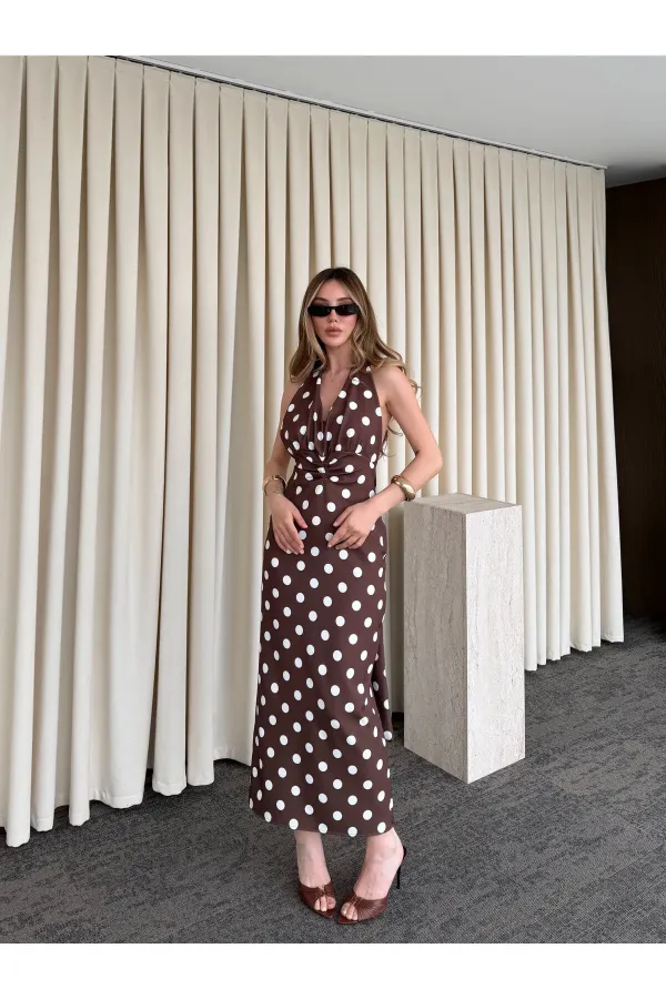 Robe marron à pois avec détail au dos - 4922