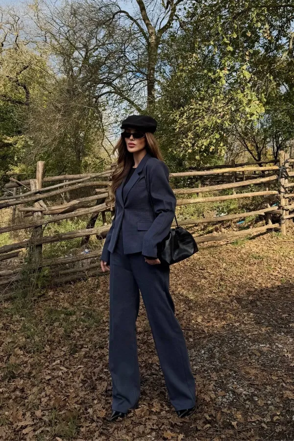 Navy Blue One-Button Jacket and Trousers Suit - 9480