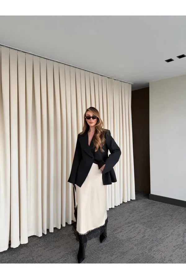 Veste noire croisée à un bouton - 7011