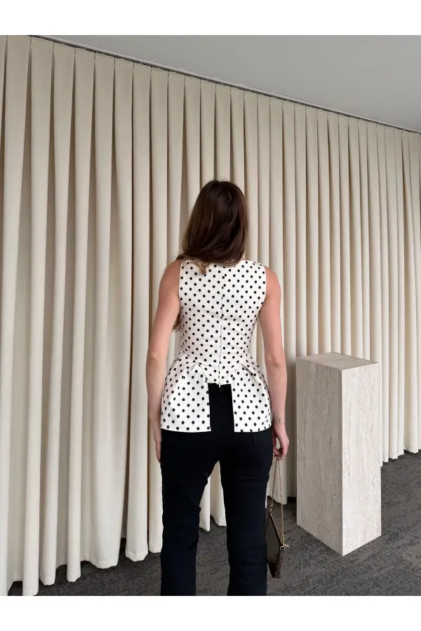 Bej Askılı Puantiyeli Bluz - 5081