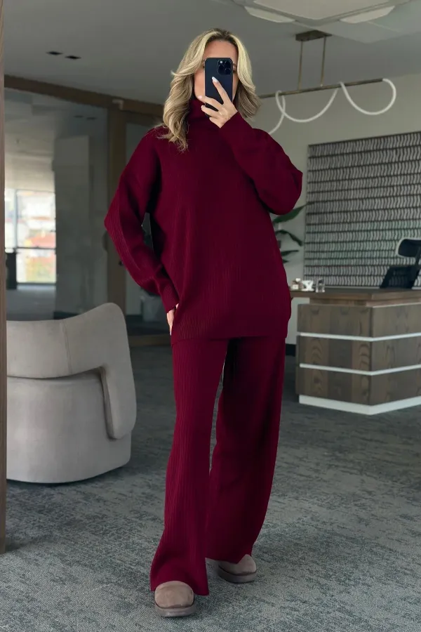 Ensemble col roulé bordeaux en maille côtelée - 4671