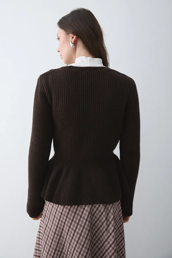 Gilet plissé marron à 3 boutons - 251065