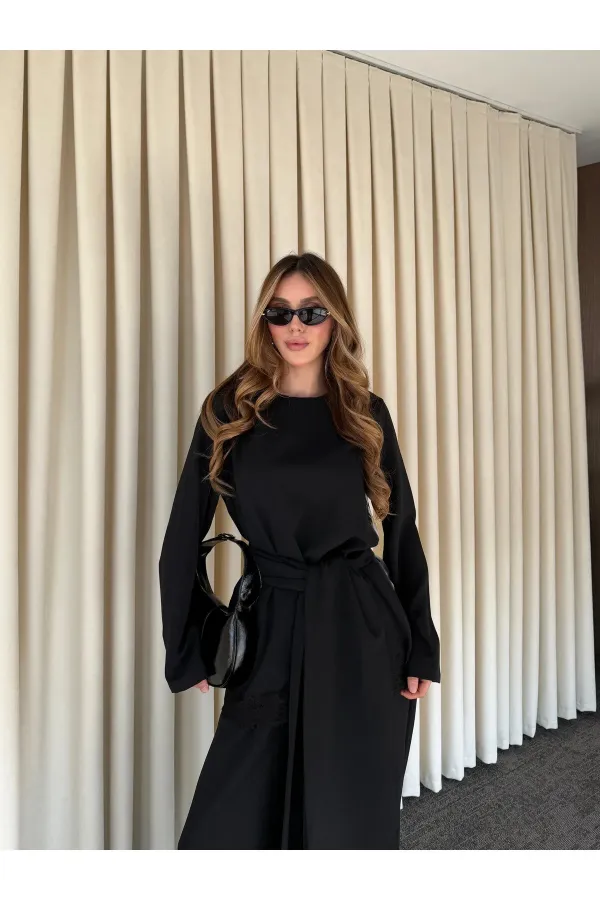 Siyah Kuşaklı Dantel Detaylı Bluz Pantolon Takım - 8006