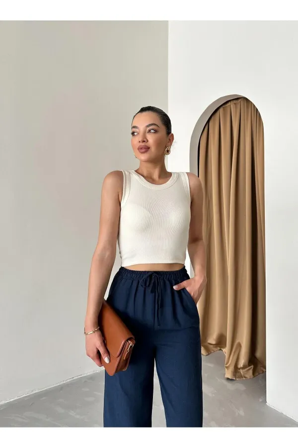 Pantalon bleu marine en coton et lin avec taille élastiquée