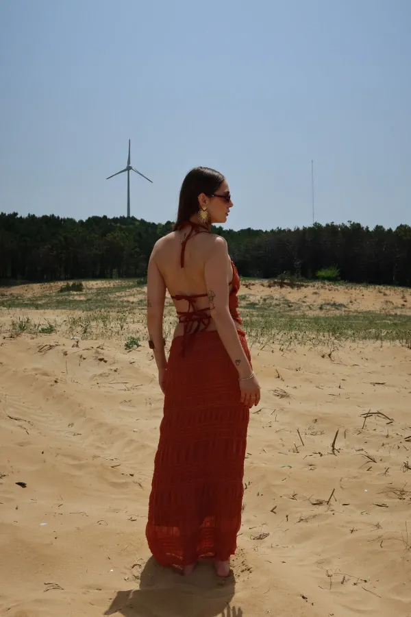 Ensemble chemisier et jupe en mousseline à sequins couleur carrelage