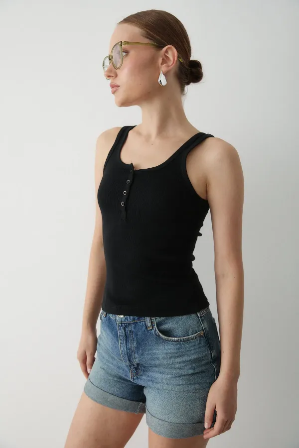 Black Front Buttoned Tank Top - 251001
