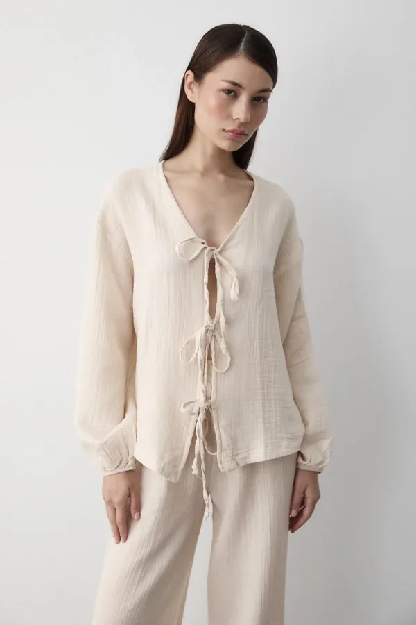 Ensemble chemisier et pantalon beige 100 % coton à nouer