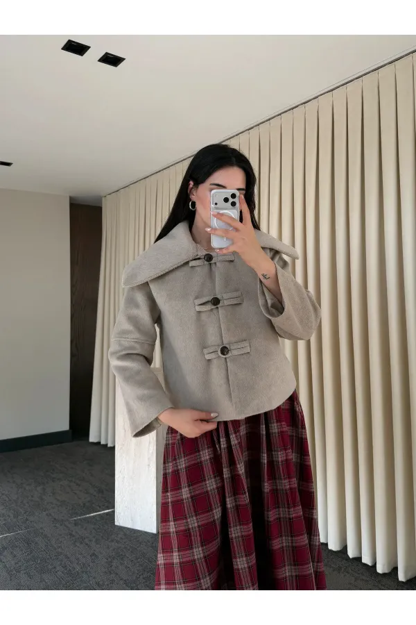 Vizon Düğme Detaylı Kısa Kaşe Ceket - 7675