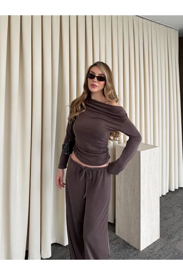 Kahverengi Kayık Yaka Modal İkili Takım - 7323