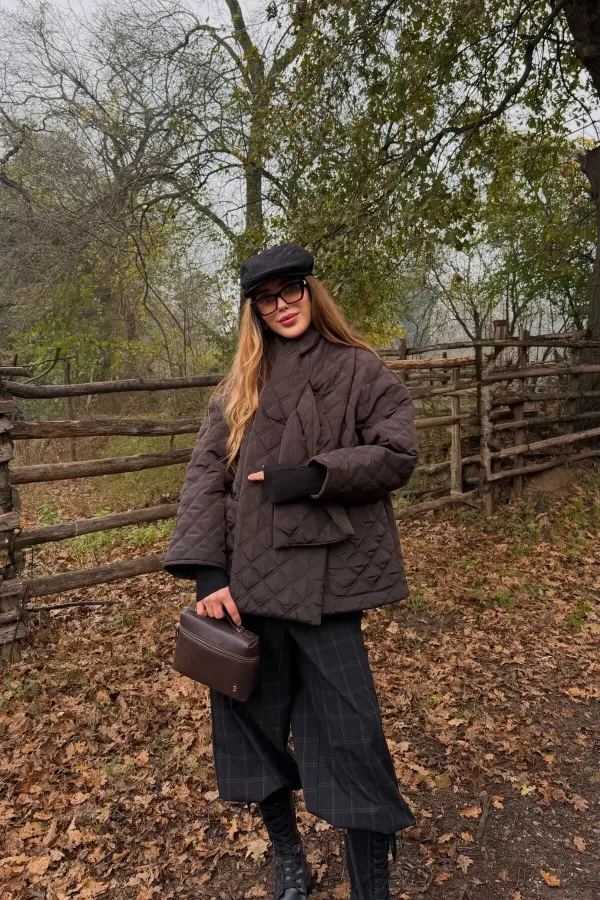 Kahverengi Kapitone Şallı Mont - 0762