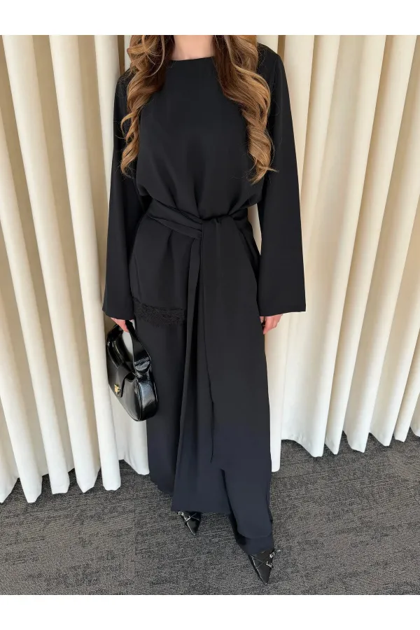 Siyah Kuşaklı Dantel Detaylı Bluz Pantolon Takım - 8006