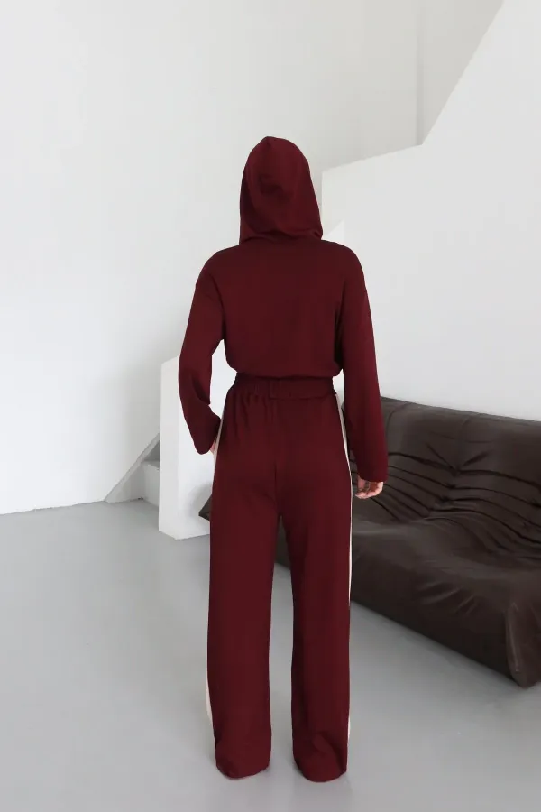 Ensemble bordeaux à capuche et garniture - 8569