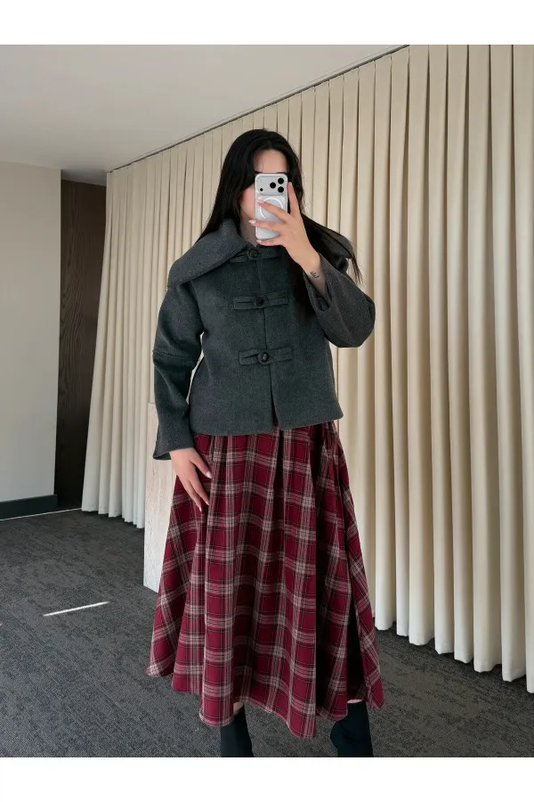 Antrasit Düğme Detaylı Kısa Kaşe Ceket - 7675