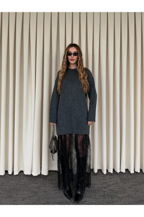 Antrasit Tül Detaylı Uzun Triko Elbise - 251009