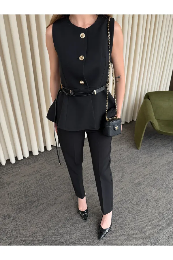 Siyah Kemerli Düğmeli Yelek - 9682