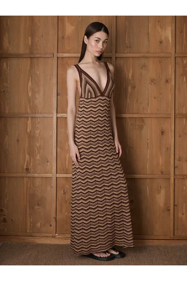 Robe de plage marron à motif zigzag - 7247